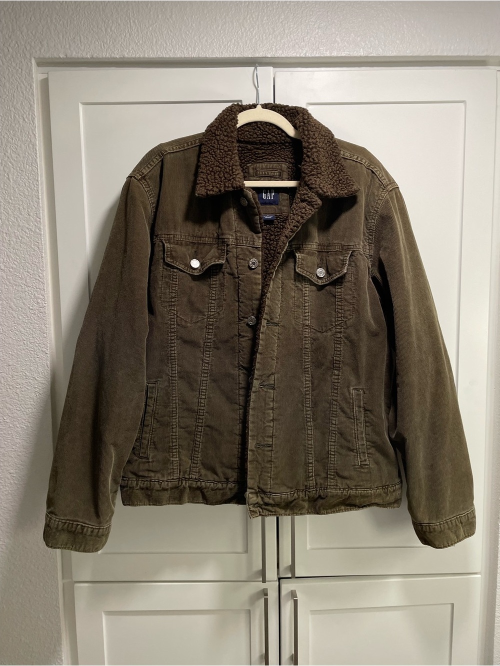 Vintage Y2K Gap Sherpa Fleece Lined Corduroy Button Up Jacket Olive Green Brown